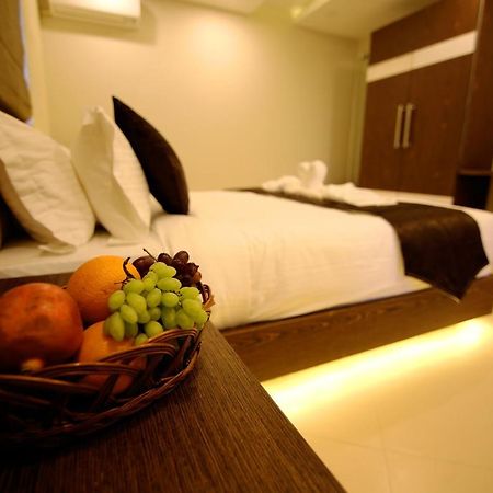Hotel Le Sapphire スルタン・バザリー エクステリア 写真
